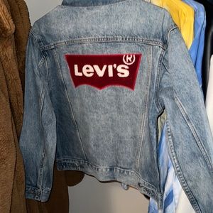 NWT Levi’s Ex-Boyfriend Trucker Jacket